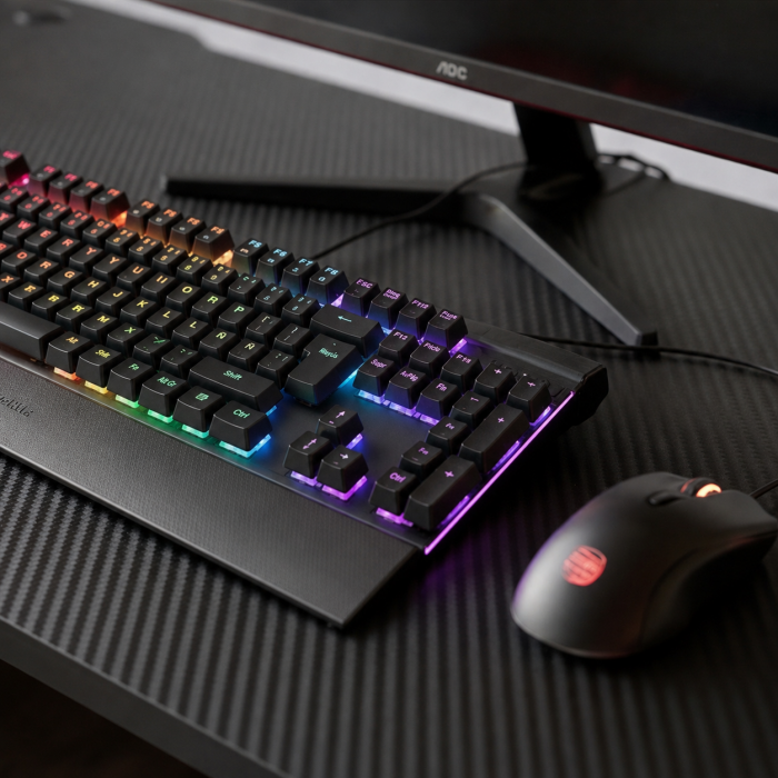 Elektrisch höhenverstellbarer Gamingtisch Aero