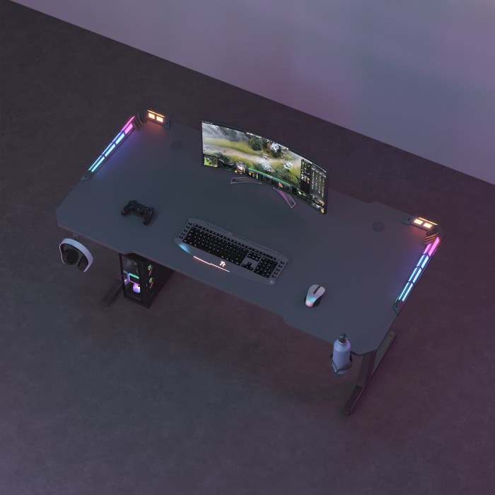 Schwarzer Gaming Tisch Nexa Volt