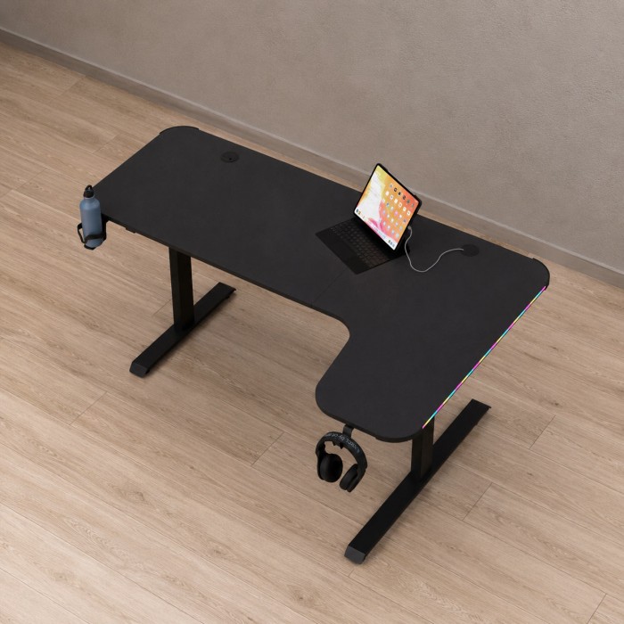 Nexa L Schreibtisch mit LED