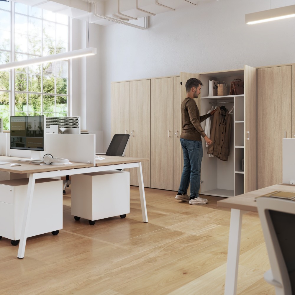 Chronos Büroeinrichtung